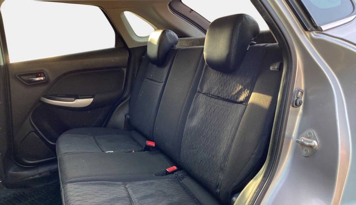 2016 Maruti Baleno ALPHA DIESEL 1.3, Diesel, Manual, 94,339 km, Right Side Rear Door Cabin