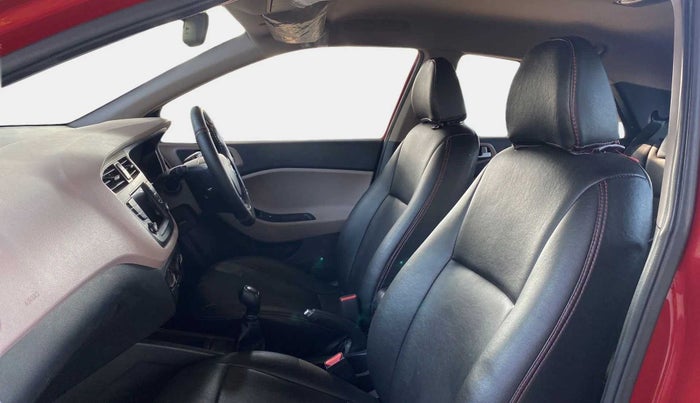 2020 Hyundai Elite i20 SPORTZ PLUS 1.2, Petrol, Manual, 47,168 km, Right Side Front Door Cabin