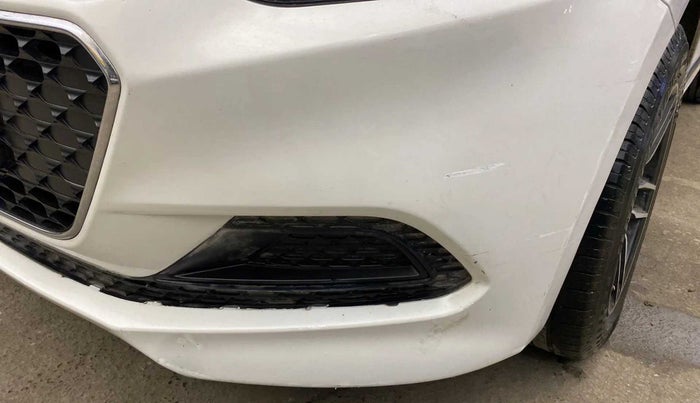 2017 Hyundai Elite i20 MAGNA EXECUTIVE 1.2, CNG, Manual, 1,23,300 km, Front bumper - Paint has minor damage