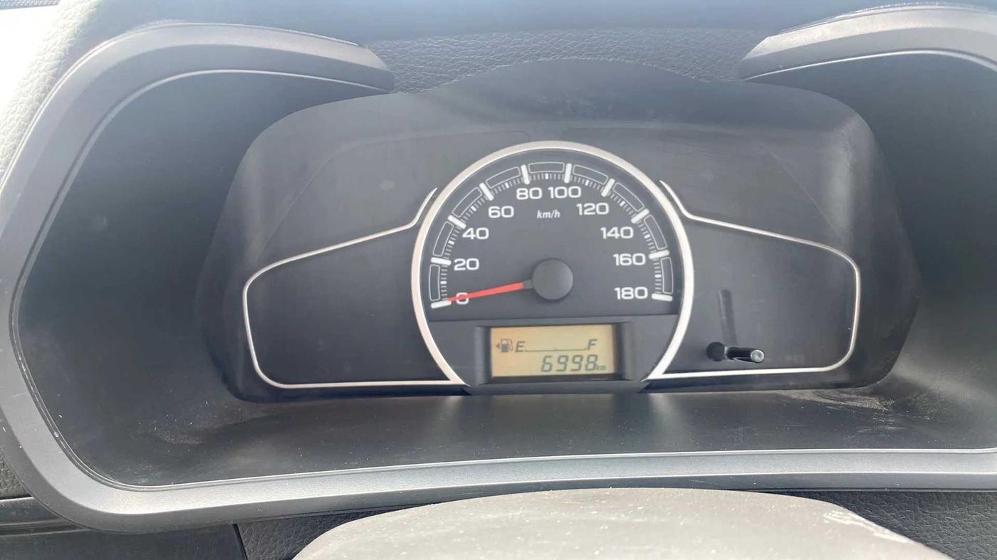 2022 Maruti Alto LXI O, Petrol, Manual, 6,996 km, Odometer Image