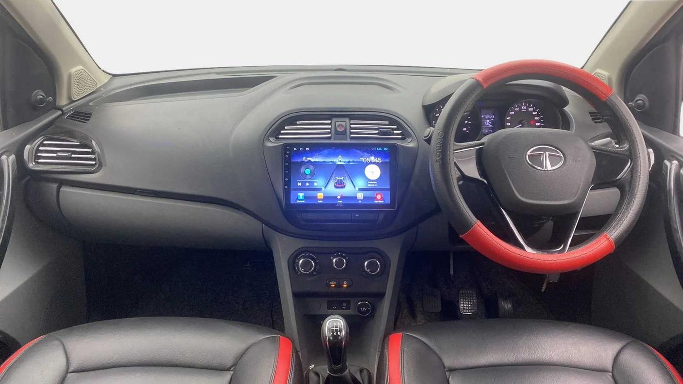 2017 Tata TIGOR XM PETROL, Petrol, Manual, 40,136 km, Dashboard