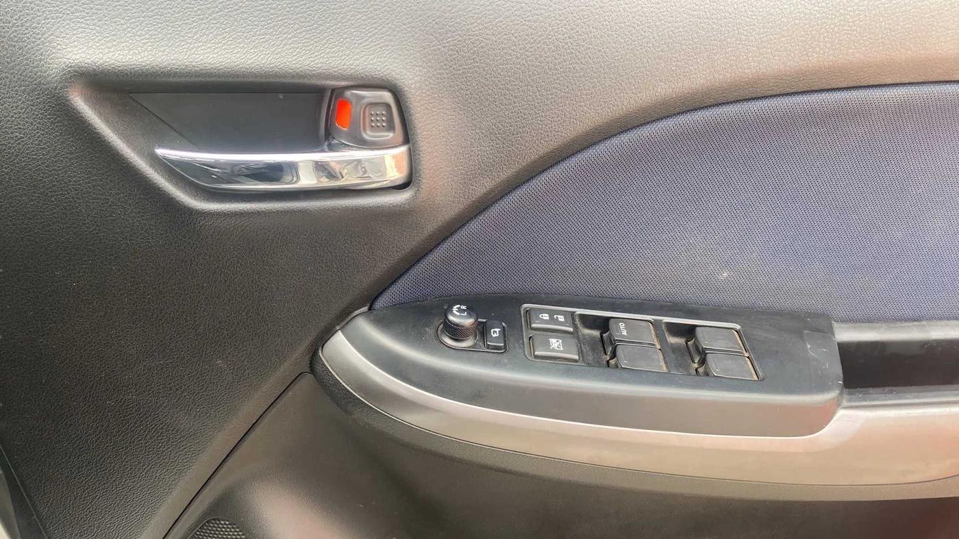 2019 Maruti Baleno DELTA PETROL 1.2, Petrol, Manual, 18,265 km, Driver Side Door Panels Control
