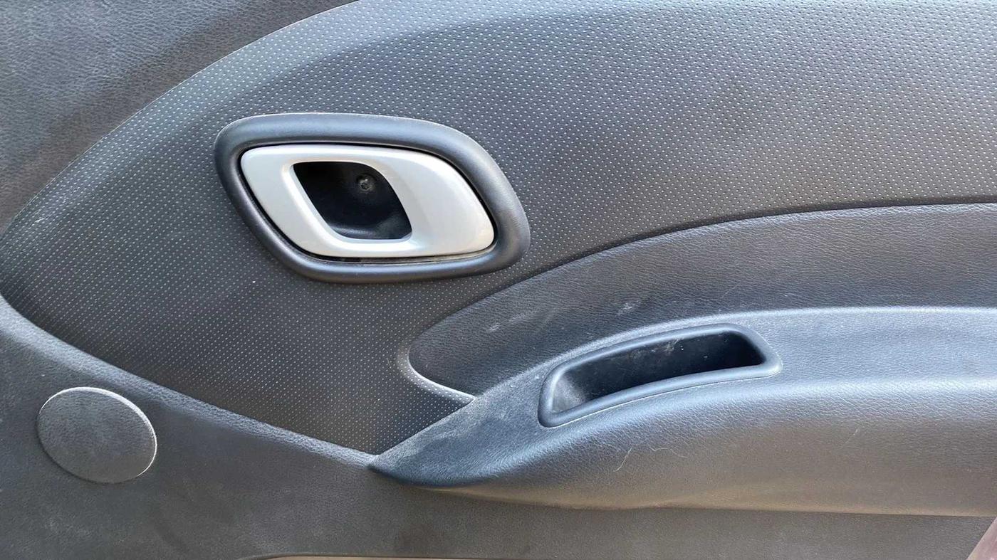 2019 Datsun Redi Go S 1.0 AMT, Petrol, Automatic, 30,433 km, Driver Side Door Panels Control