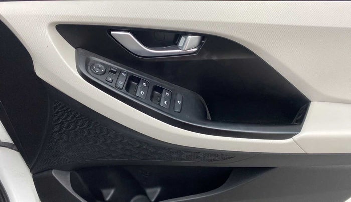 2020 Hyundai Creta SX IVT 1.5 PETROL, Petrol, Automatic, 30,936 km, Driver Side Door Panels Control