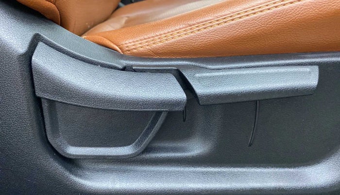 2020 Hyundai Creta SX IVT 1.5 PETROL, Petrol, Automatic, 30,936 km, Driver Side Adjustment Panel