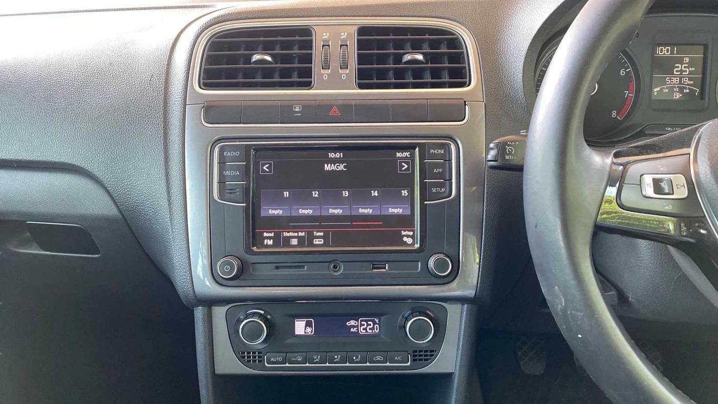2020 Volkswagen Polo HIGHLINE PLUS 1.0, Petrol, Manual, 53,811 km, Air Conditioner