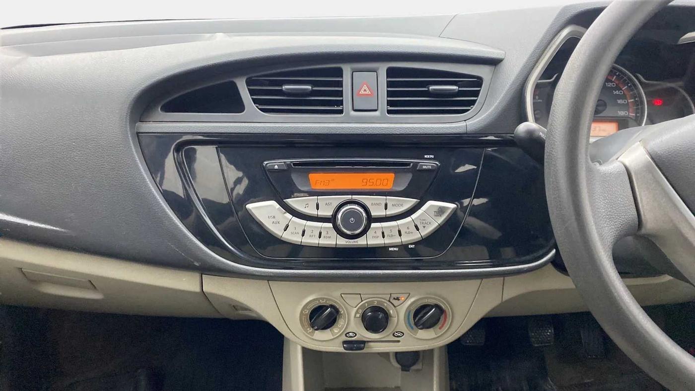 2015 Maruti Alto K10 VXI, Petrol, Manual, 48,733 km, Air Conditioner
