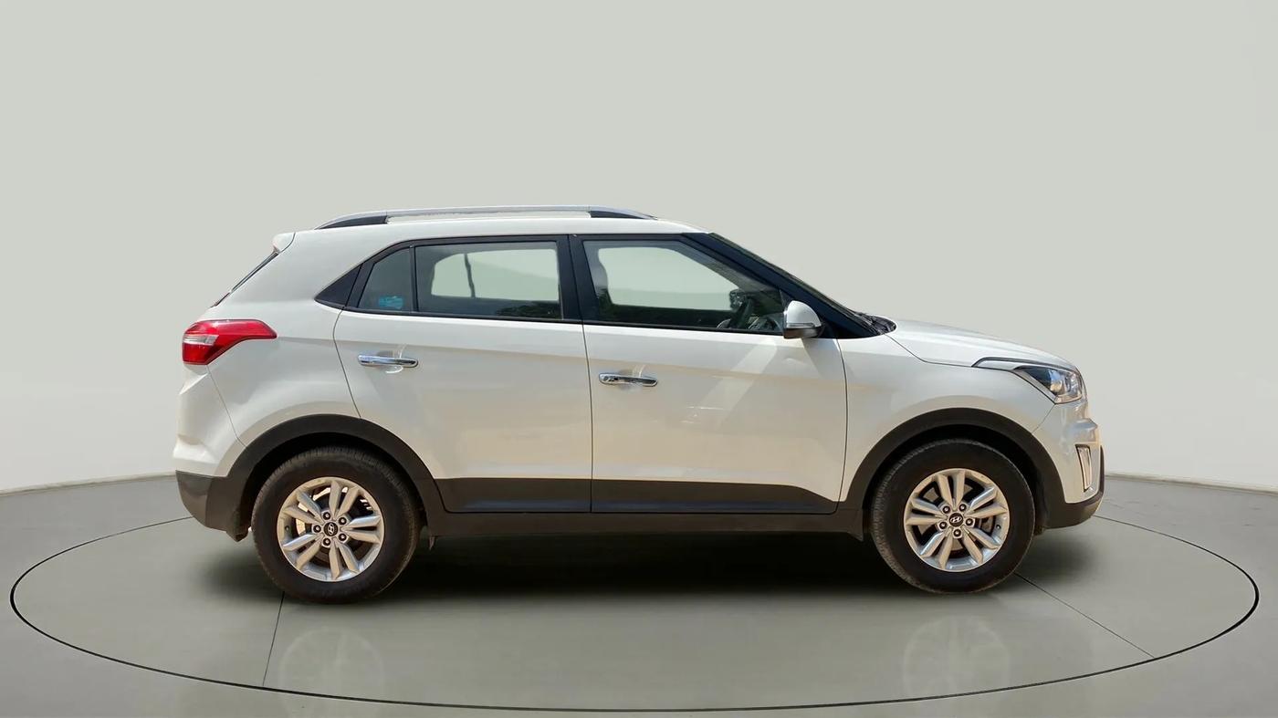 2017 Hyundai Creta SX PLUS 1.6 PETROL, Petrol, Manual, 59,304 km, Right Side View