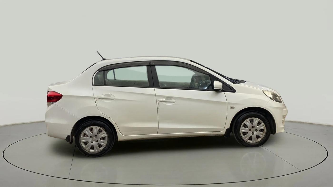 2015 Honda Amaze 1.2L I-VTEC S, Petrol, Manual, 73,028 km, Right Side View