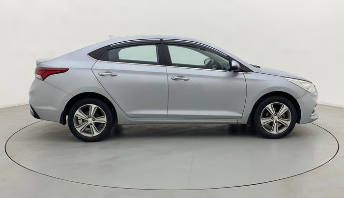 2019 Hyundai Verna 1.6 VTVT SX O, Petrol, Manual, 38,790 km, Right Side View