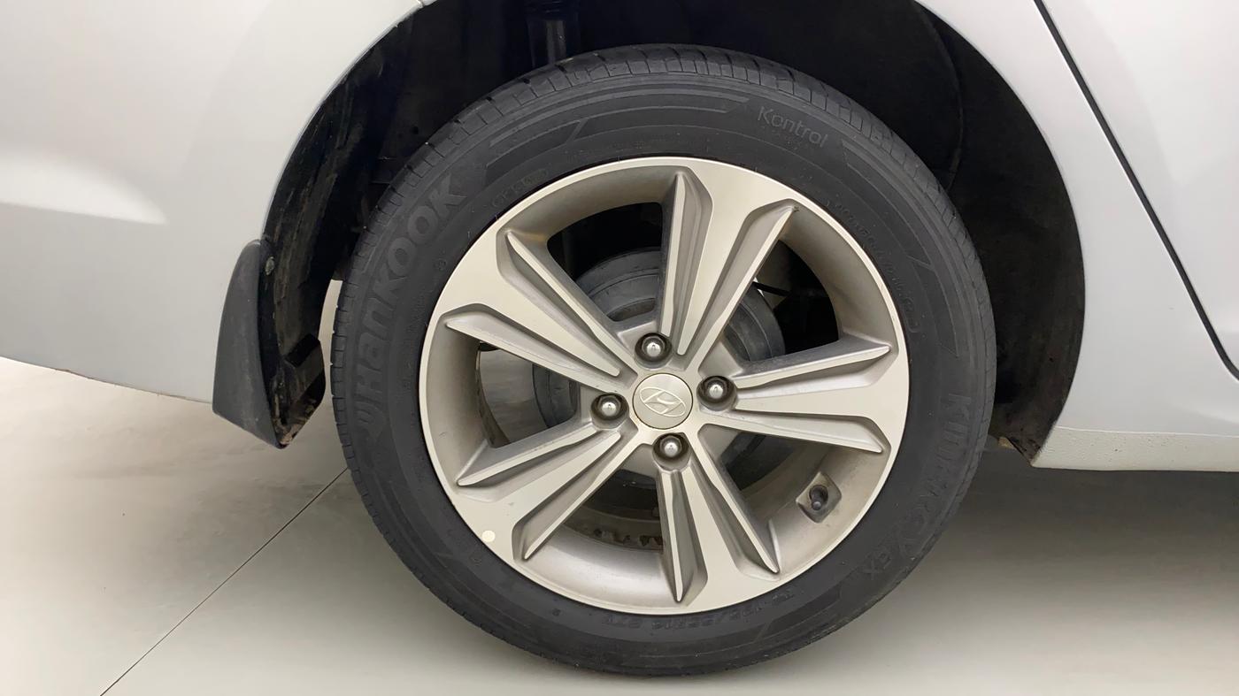 2019 Hyundai Verna 1.6 VTVT SX O, Petrol, Manual, 38,790 km, Right Rear Wheel