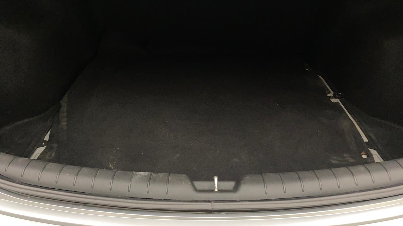 2019 Hyundai Verna 1.6 VTVT SX O, Petrol, Manual, 38,790 km, Boot Inside
