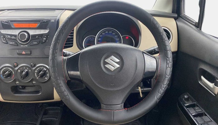 2017 Maruti Wagon R 1.0 VXI, Petrol, Manual, 65,553 km, Steering Wheel Close Up