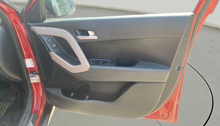 2019 Hyundai Creta SX AT 1.6 PETROL, Petrol, Automatic, 64,429 km, Driver Side Door Panels Control