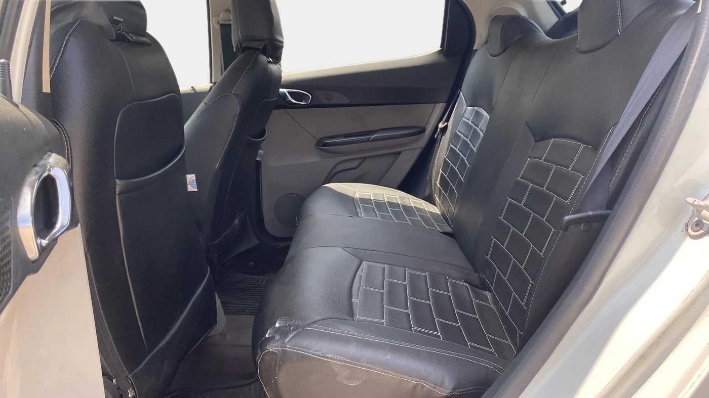 2018 Tata Tiago XZ DIESEL, Diesel, Manual, 35,218 km, Right Side Rear Door Cabin