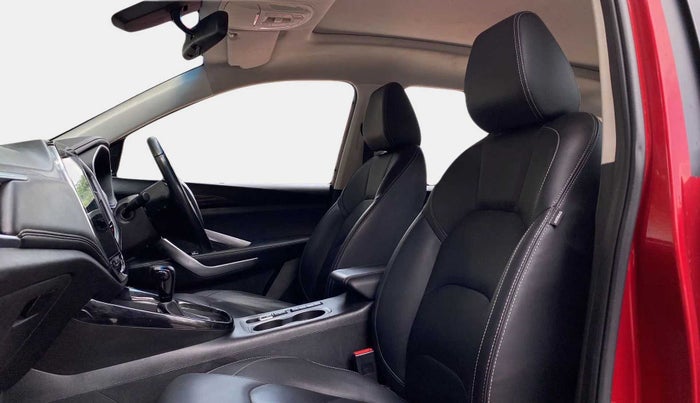 2020 MG HECTOR SHARP 1.5 DCT PETROL, Petrol, Automatic, 50,229 km, Right Side Front Door Cabin
