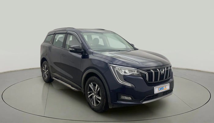 2022 Mahindra XUV700 AX 5 P MT 5 STR, Petrol, Manual, 31,256 km, Right Front Diagonal