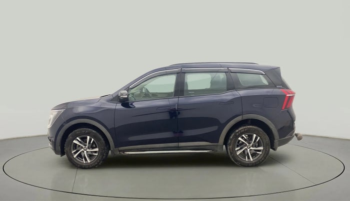 2022 Mahindra XUV700 AX 5 P MT 5 STR, Petrol, Manual, 31,256 km, Left Side
