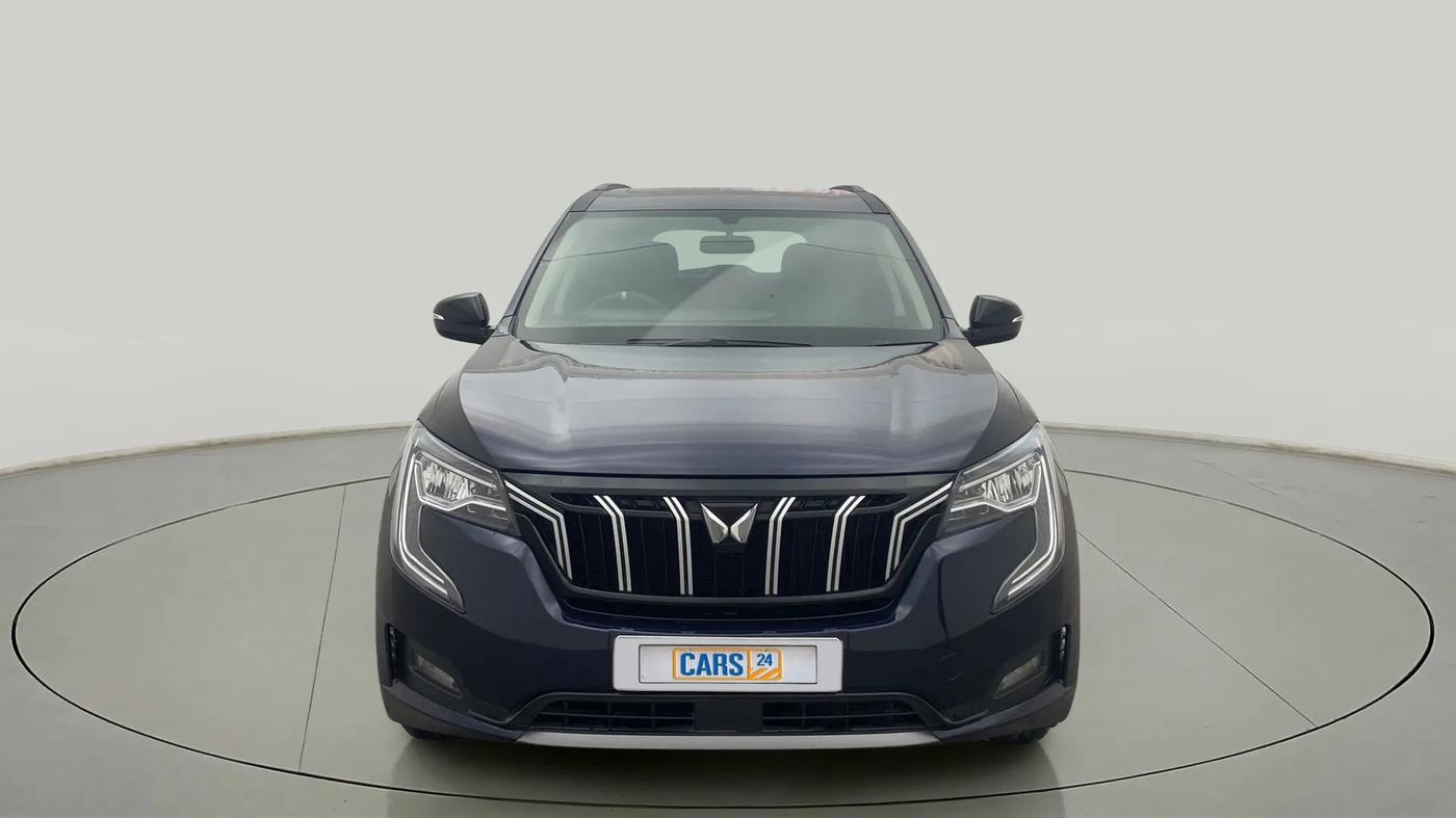 2022 Mahindra XUV700 AX 5 P MT 5 STR, Petrol, Manual, 31,256 km, Front