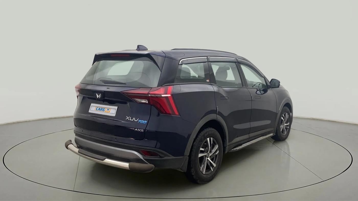 2022 Mahindra XUV700 AX 5 P MT 5 STR, Petrol, Manual, 31,256 km, Right Back Diagonal