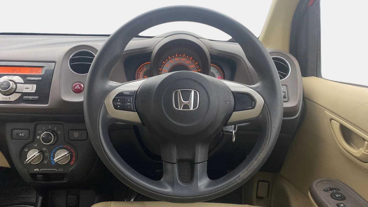 2013 Honda Brio S MT, Petrol, Manual, 60,368 km, Steering Wheel Close Up