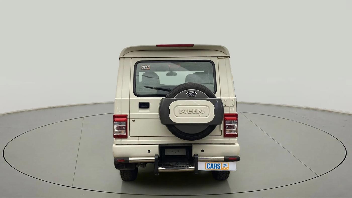 2021 Mahindra Bolero B6 (O), Diesel, Manual, 35,707 km, Back/Rear