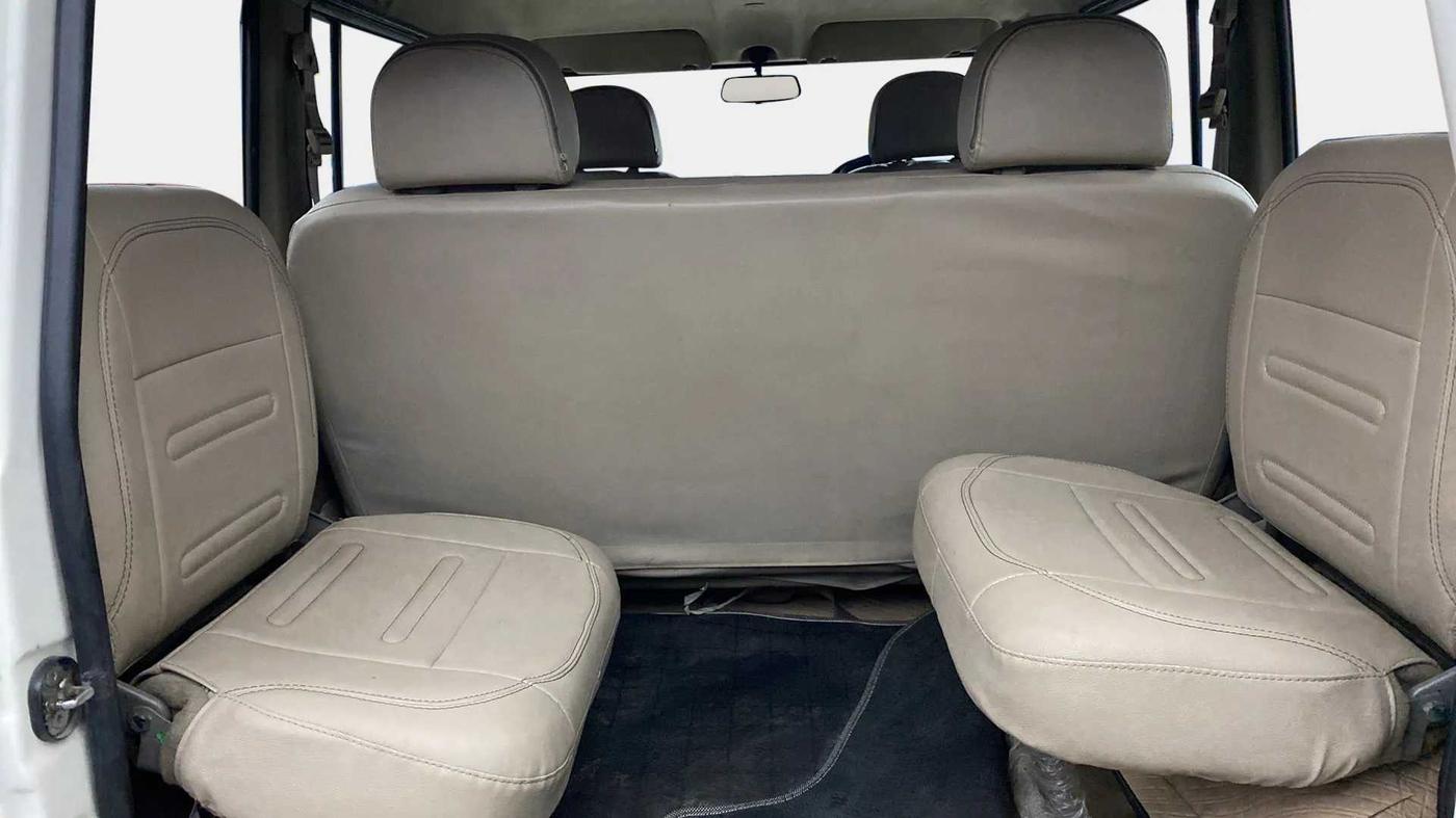 2021 Mahindra Bolero B6 (O), Diesel, Manual, 35,707 km, Third Seat Row ( optional )