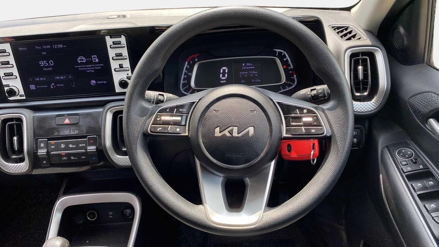 2022 KIA SONET HTK PLUS 1.2, Petrol, Manual, 31,135 km, Steering Wheel Close Up