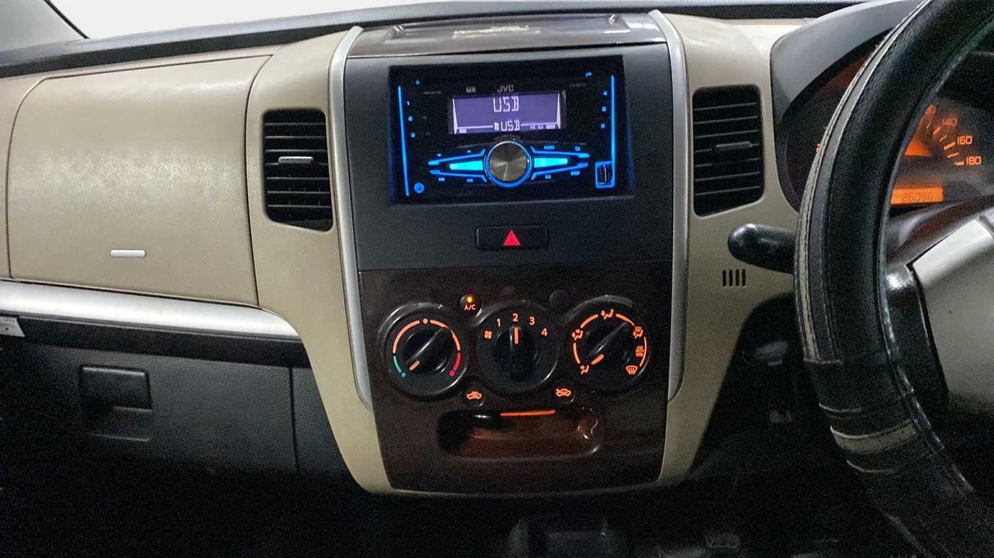2015 Maruti Wagon R 1.0 LXI CNG, CNG, Manual, 26,161 km, Air Conditioner