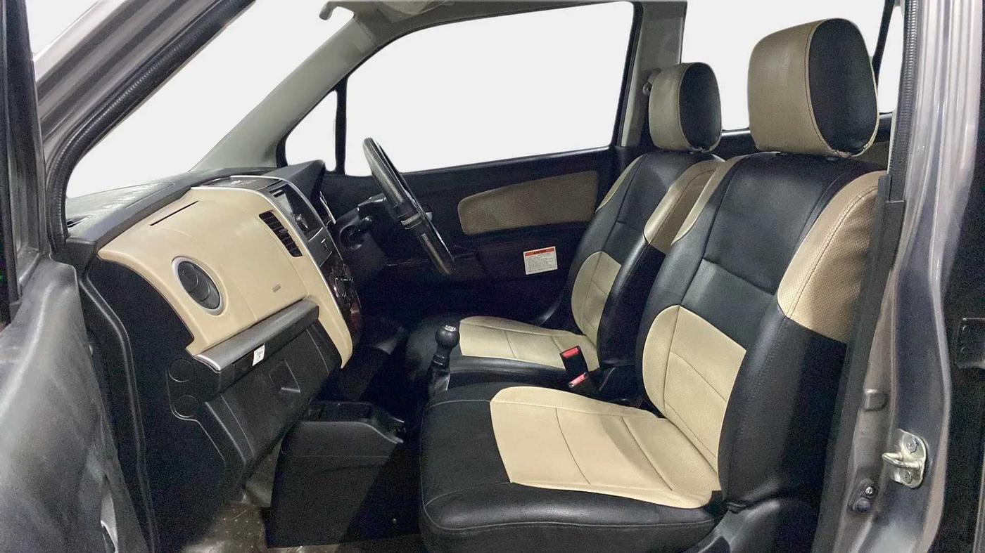 2015 Maruti Wagon R 1.0 LXI CNG, CNG, Manual, 26,161 km, Right Side Front Door Cabin