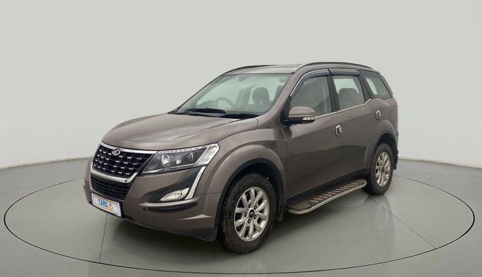 2021 Mahindra XUV500 W9 AT, Diesel, Automatic, 38,700 km, Left Front Diagonal