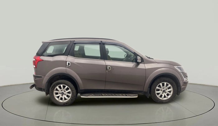 2021 Mahindra XUV500 W9 AT, Diesel, Automatic, 38,700 km, Right Side View