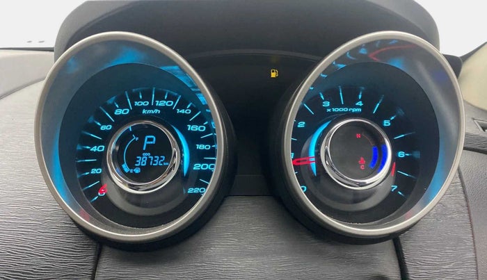 2021 Mahindra XUV500 W9 AT, Diesel, Automatic, 38,700 km, Odometer Image