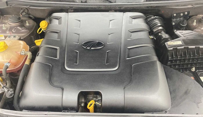 2021 Mahindra XUV500 W9 AT, Diesel, Automatic, 38,700 km, Open Bonet