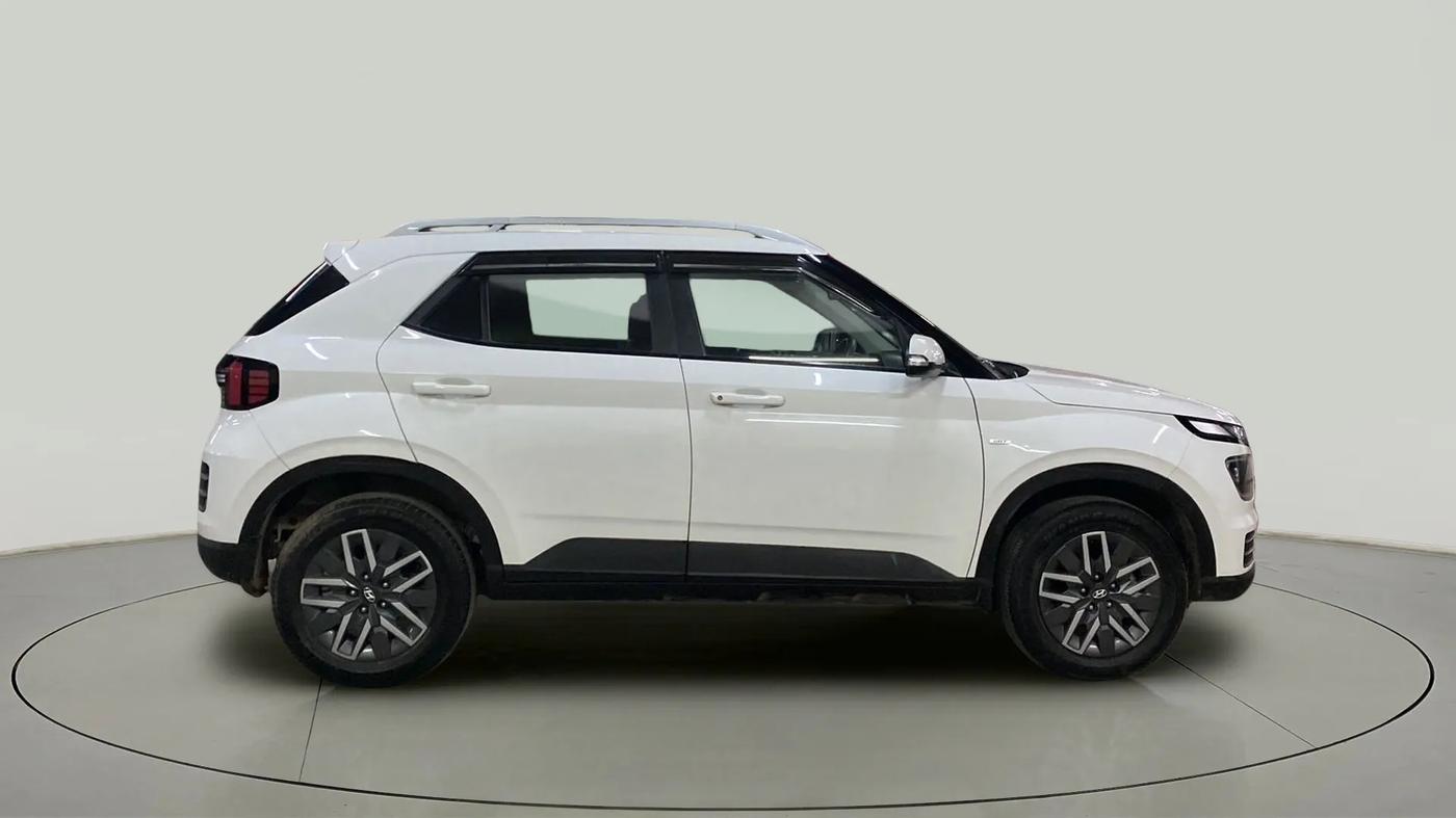 2022 Hyundai VENUE S (O) 1.0 TURBO IMT, Petrol, Manual, 27,423 km, Right Side View