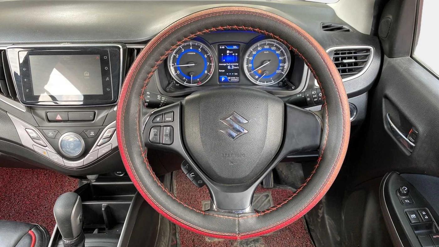 2021 Maruti Baleno ZETA CVT PETROL 1.2, Petrol, Automatic, 25,338 km, Steering Wheel Close Up