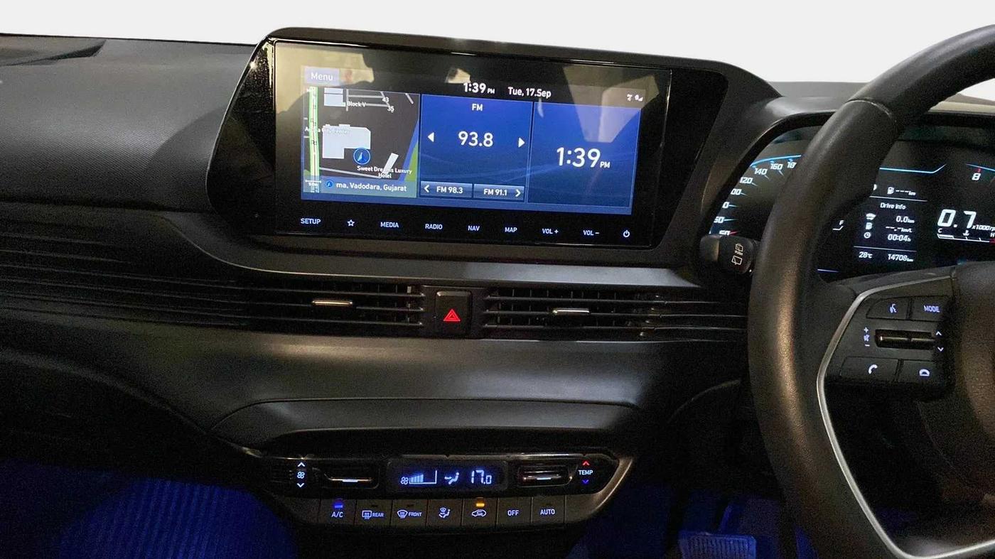 2022 Hyundai NEW I20 ASTA (O) 1.2 AT, Petrol, Automatic, 14,717 km, Air Conditioner