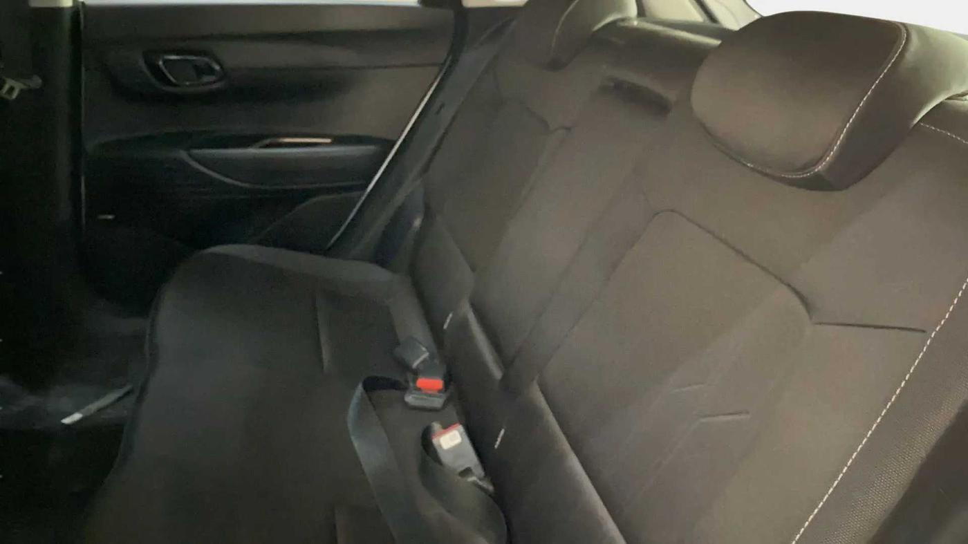 2022 Hyundai NEW I20 ASTA (O) 1.2 AT, Petrol, Automatic, 14,717 km, Right Side Rear Door Cabin