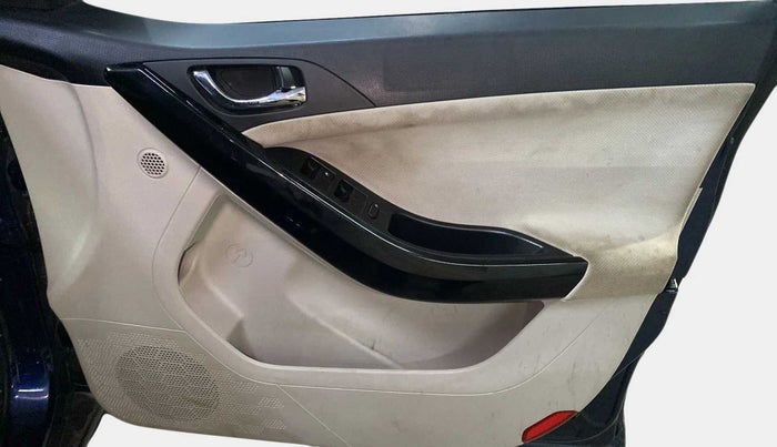 2023 Tata NEXON XZA PLUS SUNROOF PETROL, Petrol, Automatic, 12,971 km, Driver Side Door Panels Control