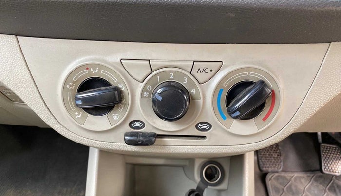 2016 Maruti Alto K10 VXI, Petrol, Manual, 31,774 km, AC Unit - Directional switch has minor damage