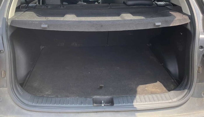 2022 Hyundai Creta SX (O) IVT 1.5 PETROL, Petrol, Automatic, 43,717 km, Boot Inside