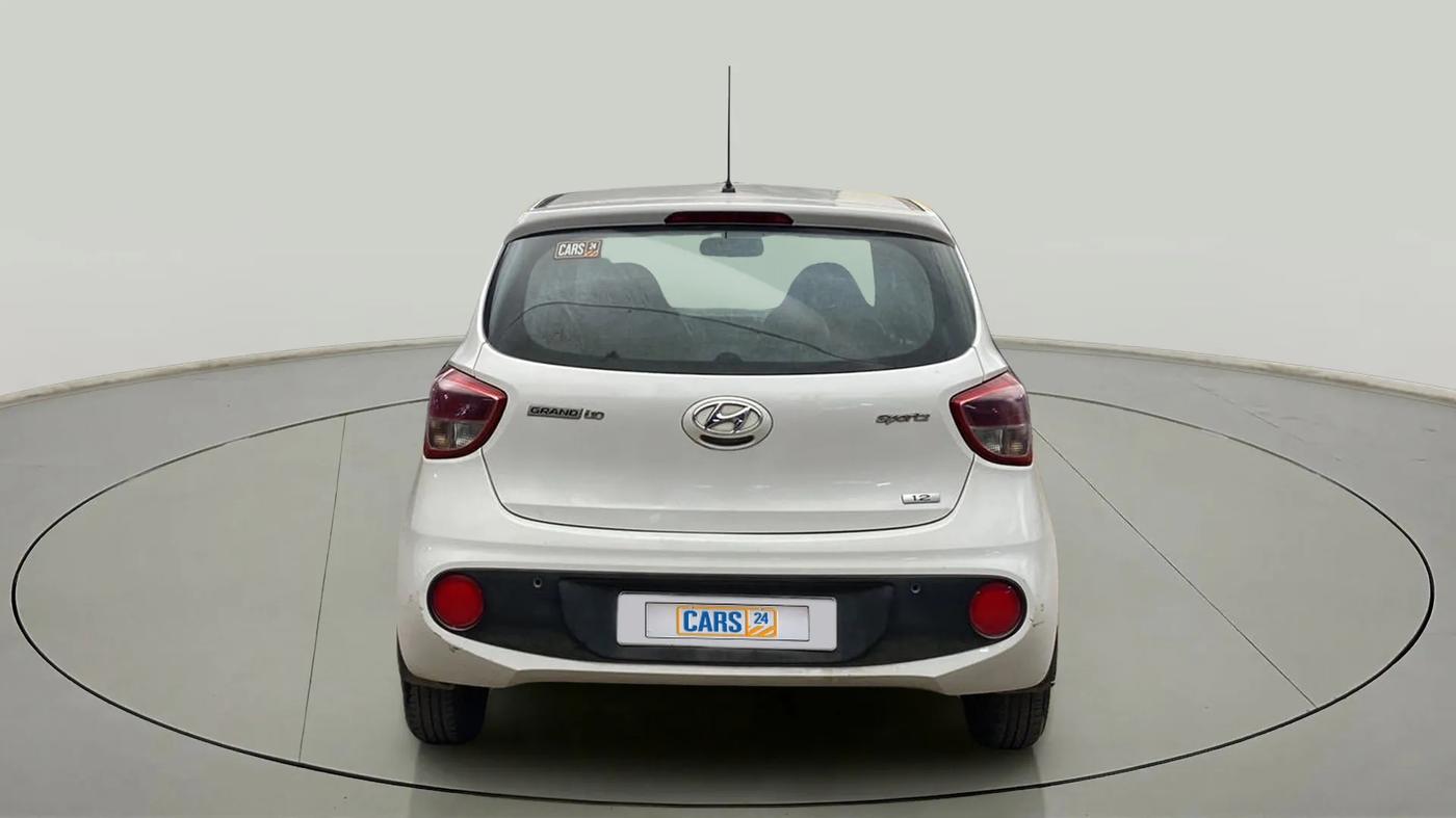 2017 Hyundai Grand i10 SPORTZ 1.2 KAPPA VTVT, Petrol, Manual, 23,654 km, Back/Rear