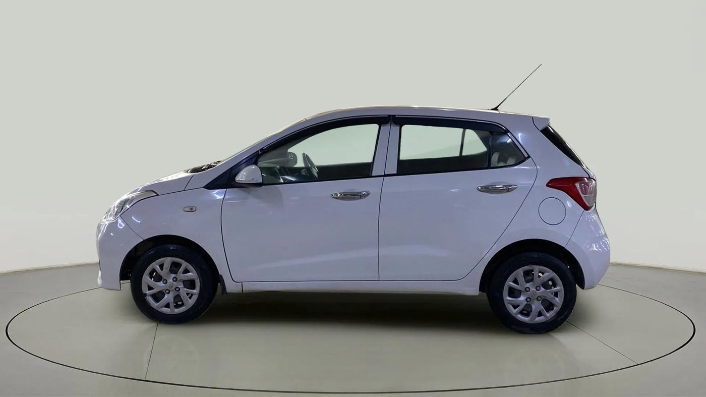 2017 Hyundai Grand i10 MAGNA 1.2 KAPPA VTVT, Petrol, Manual, 78,376 km, Left Side
