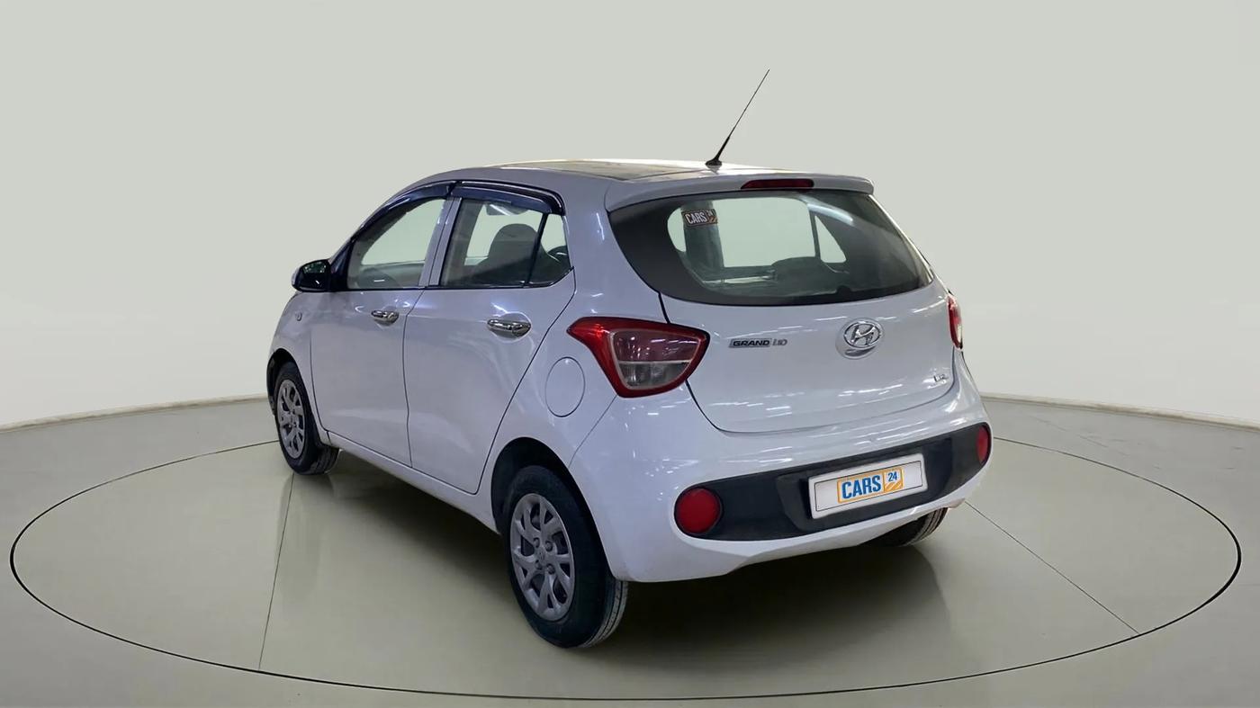 2017 Hyundai Grand i10 MAGNA 1.2 KAPPA VTVT, Petrol, Manual, 78,376 km, Left Back Diagonal