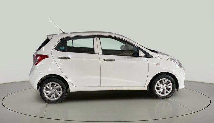 2017 Hyundai Grand i10 MAGNA 1.2 KAPPA VTVT, Petrol, Manual, 79,536 km, Right Side View