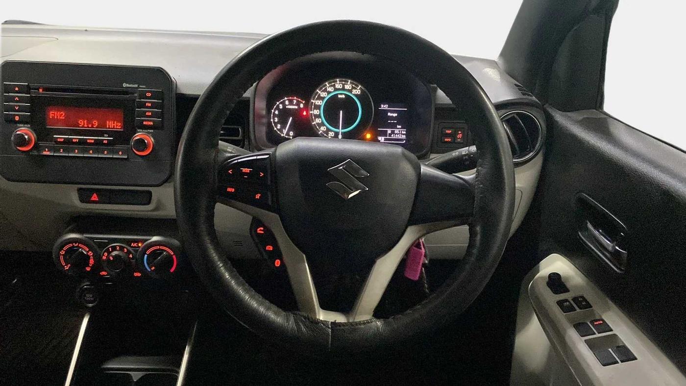 2017 Maruti IGNIS DELTA 1.2, Petrol, Manual, 41,426 km, Steering Wheel Close Up