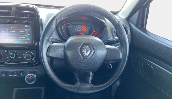 2017 Renault Kwid RXT 1.0 AMT, Petrol, Automatic, 34,275 km, Steering Wheel Close Up