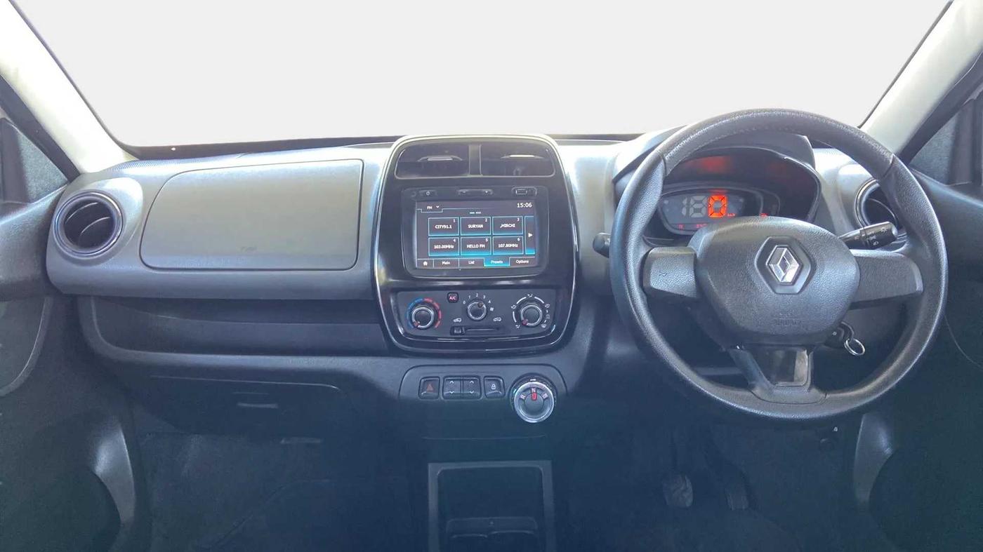 2017 Renault Kwid RXT 1.0 AMT, Petrol, Automatic, 34,275 km, Dashboard