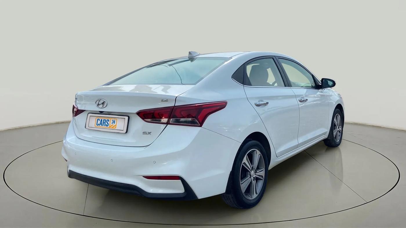 2019 Hyundai Verna 1.6 VTVT SX, Petrol, Manual, 60,396 km, Right Back Diagonal
