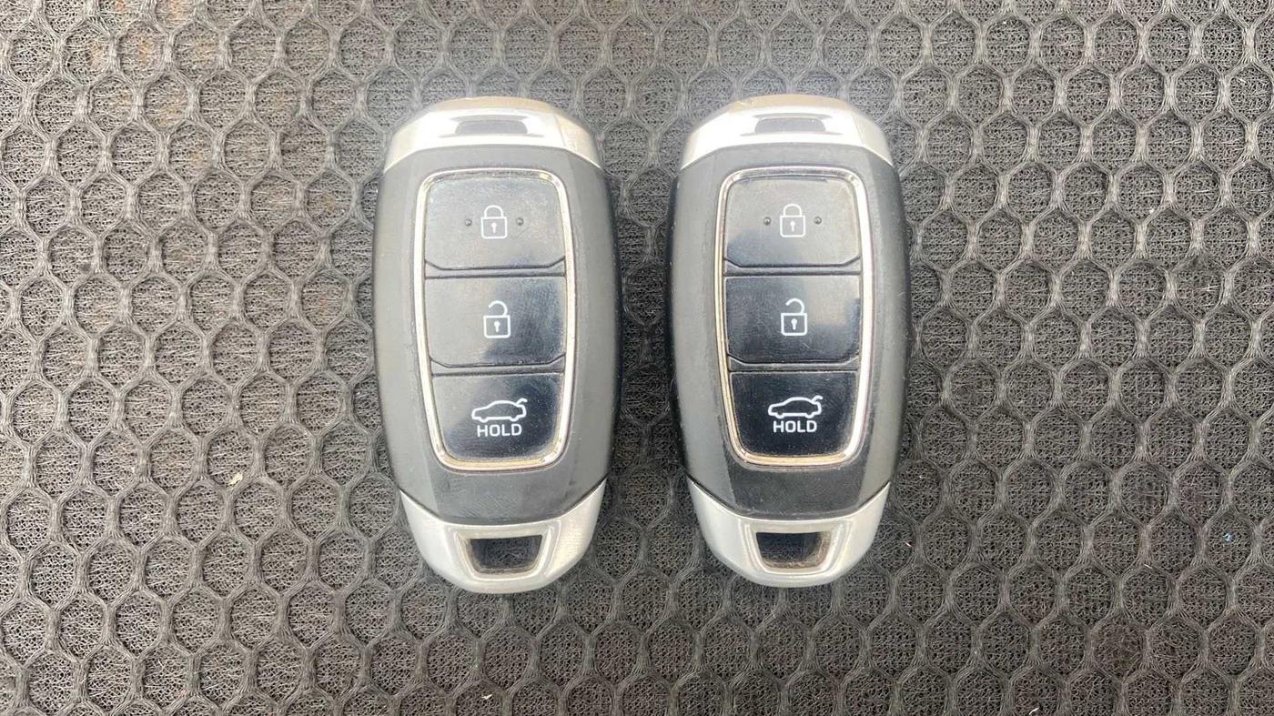 2019 Hyundai Verna 1.6 VTVT SX, Petrol, Manual, 60,396 km, Key Close Up